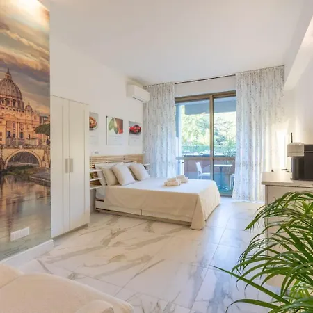 Apartment San Pietro Nel - Free Parking Rome